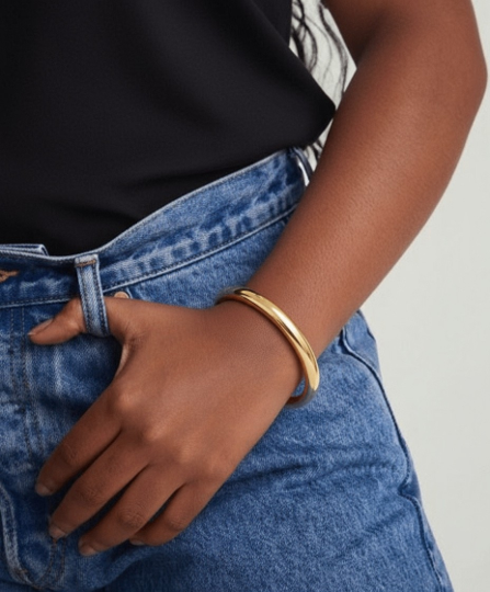 Leena Gold Bangle